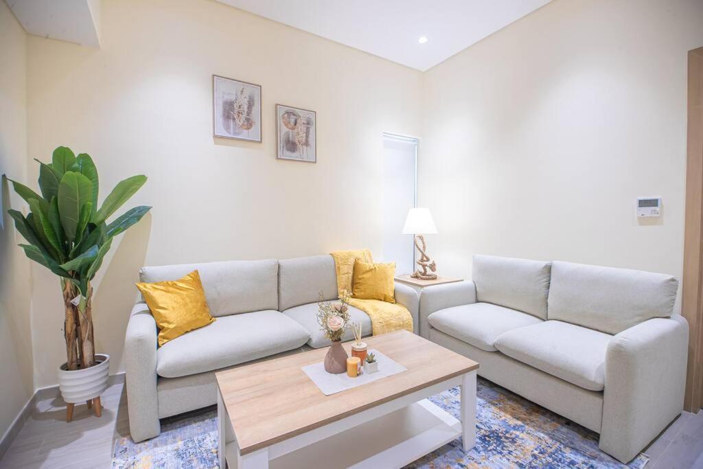 Luxury 3 Bdr Villa By The Sea 54 Fujairah Buitenkant foto