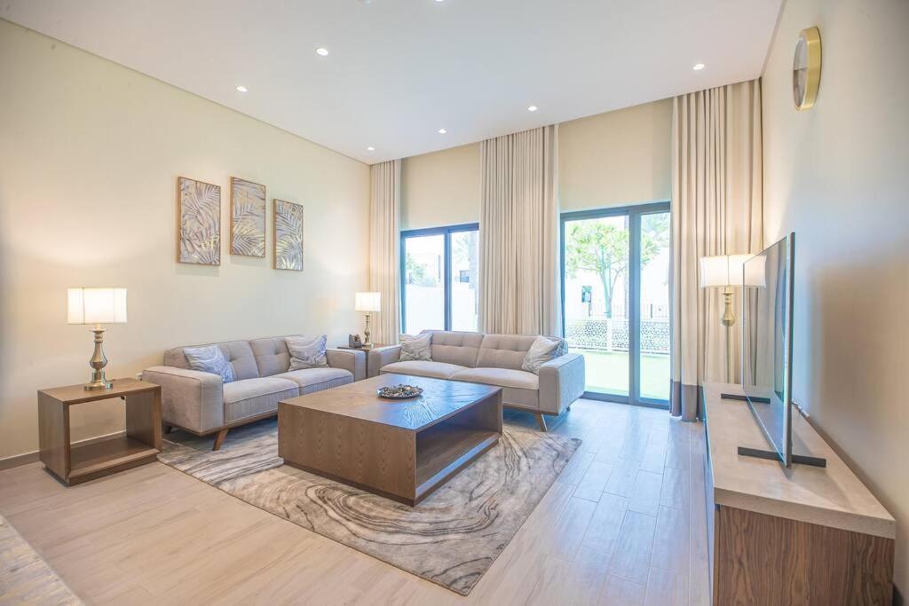 Luxury 3 Bdr Villa By The Sea 54 Fujairah Buitenkant foto