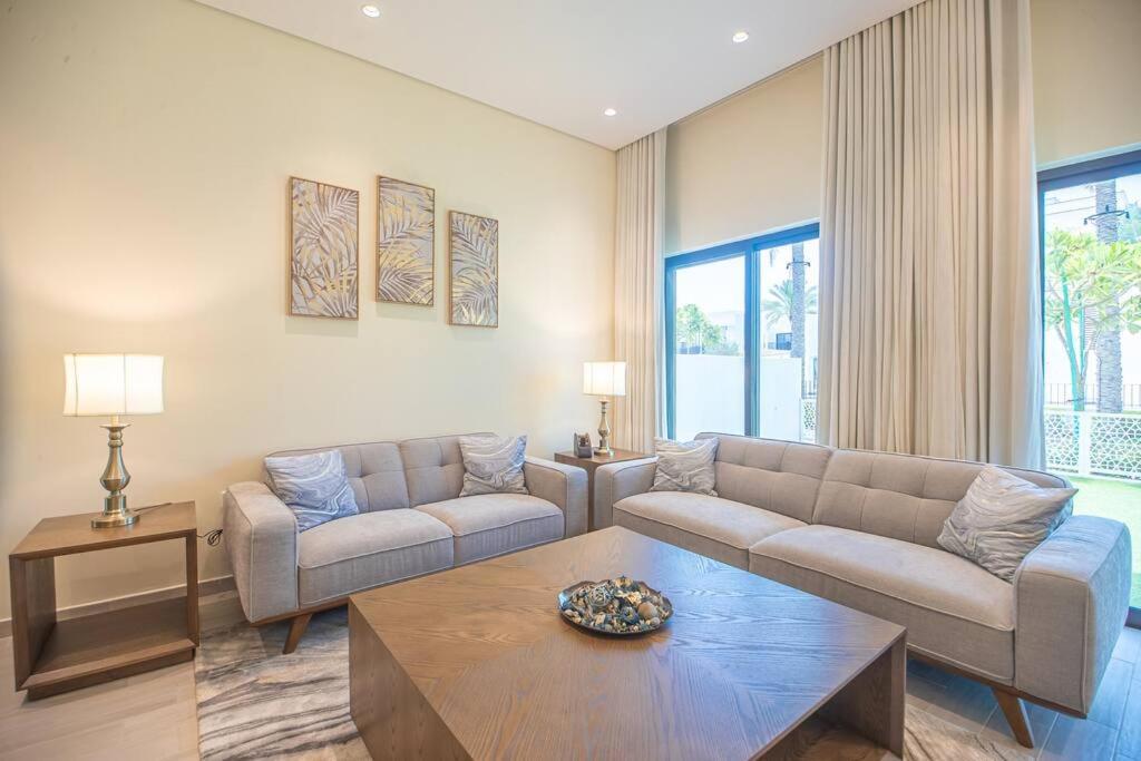 Luxury 3 Bdr Villa By The Sea 54 Fujairah Buitenkant foto