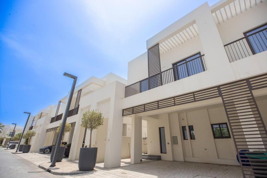 Luxury 3 Bdr Villa By The Sea 54 Fujairah Buitenkant foto