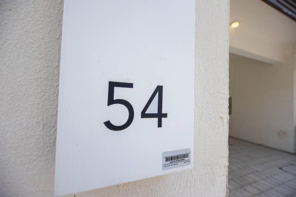 Luxury 3 Bdr Villa By The Sea 54 Fujairah Buitenkant foto